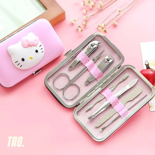 Manicure & pedicure kit💖