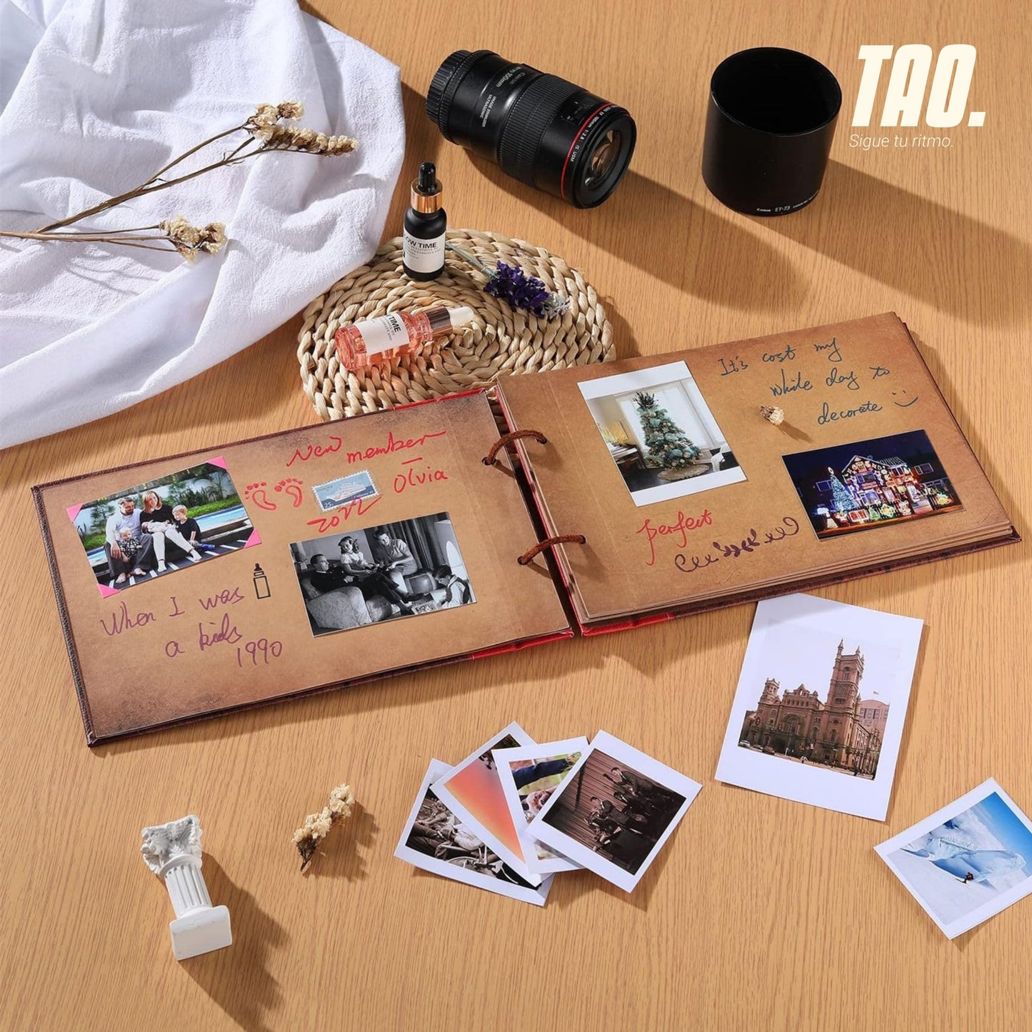 Album de UP "Our Adeventure Book" 📖📸🎈